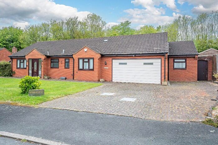 3 Bedroom Detached Bungalow For Sale In Valley View, HR7