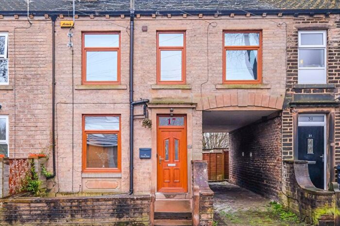 2 Bedroom Terraced House For Sale In Plover Road, Lindley, HD3
