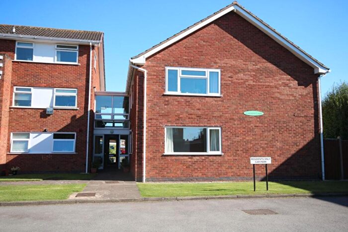2 Bedroom Flat To Rent In Coniston Way, Nuneaton, CV11