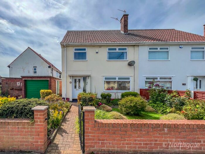 Houses for sale & to rent in TS23 3DR, Low Grange Avenue, Billingham