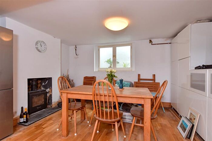 3 Bedroom Terraced House For Sale In North Gardens, Brighton, East Sussex, BN1