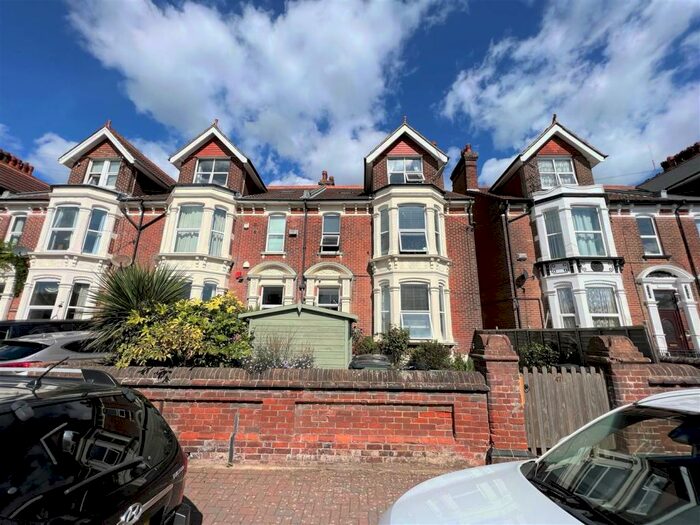 1 Bedroom Apartment To Rent In Salisbury Road, Southsea, PO4