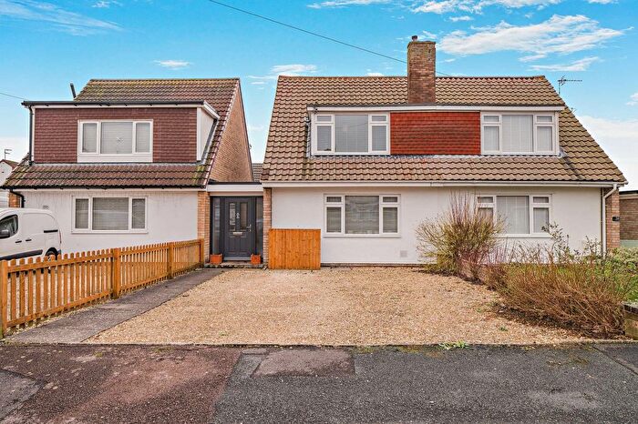 3 Bedroom Terraced House For Sale In Astor Close, Brockworth, Gloucester, GL3