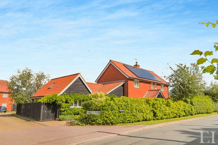 3 Bedroom Detached House For Sale In Church Close, Kenton, Stowmarket, IP14