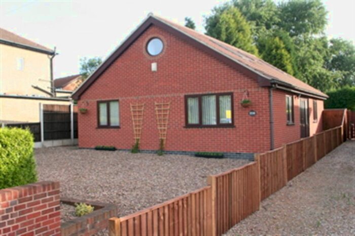 4 Bedroom Detached House To Rent In Bramcote Lane, Beeston, Nottingham NG9