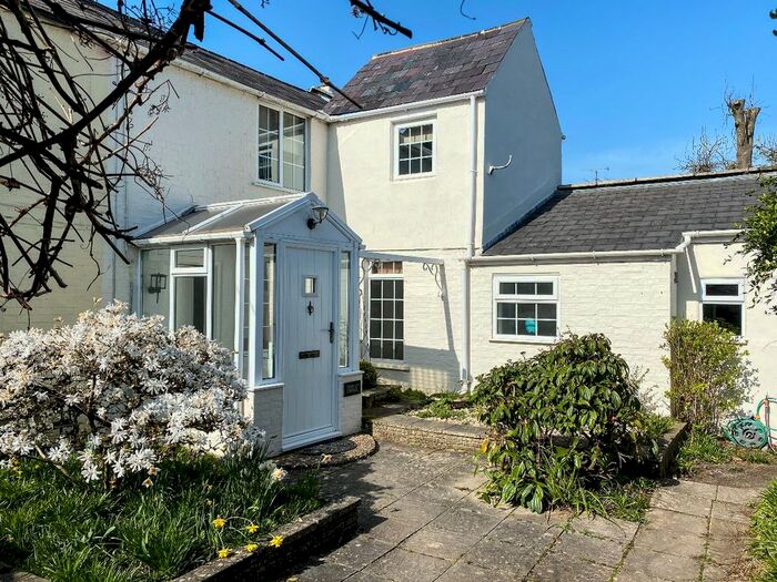 3 Bedroom Cottage To Rent In Boreham Road, Warminster, BA12