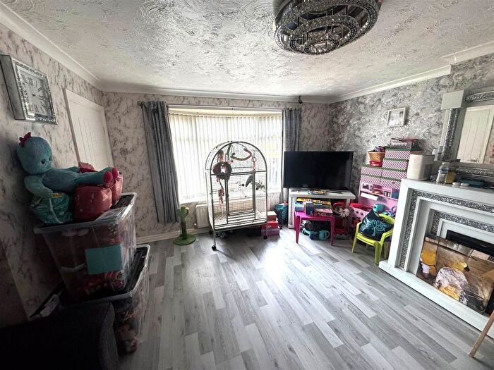 3 Bedroom Terraced House For Sale In Kimberley Drive, Middlesbrough, TS3