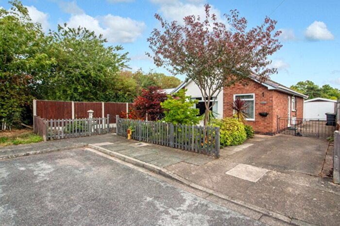 2 Bedroom Detached Bungalow For Sale In Burnham Avenue, Chilwell, Nottinghamshire, NG9