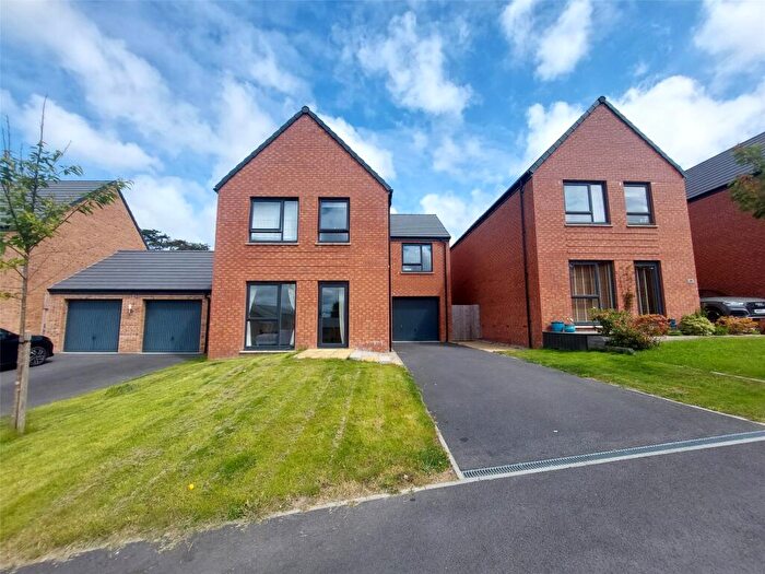 4 Bedroom Detached House To Rent In Trayne Heights, Barnstaple, EX31