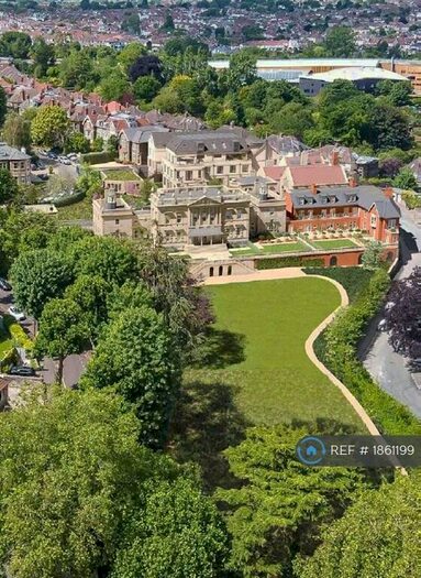 2 Bedroom Flat To Rent In School Buildings, Bristol, BS6