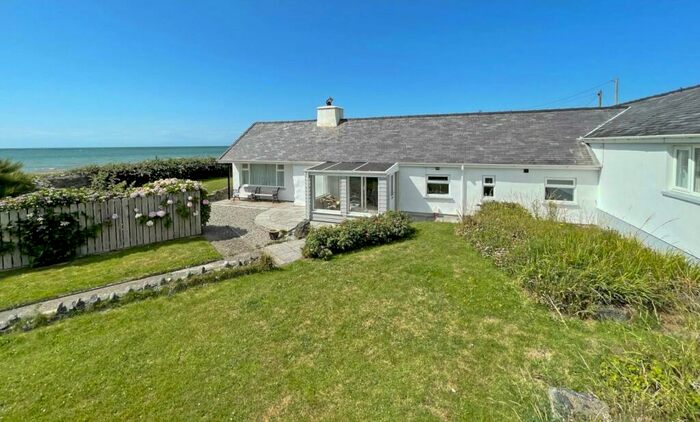 3 Bedroom Detached House For Sale In Aberdesach, Caernarfon, Gwynedd, LL54