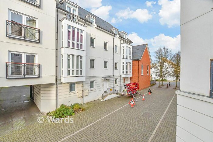 1 Bedroom Flat For Sale In Old Watling Street, Canterbury, Kent, CT1