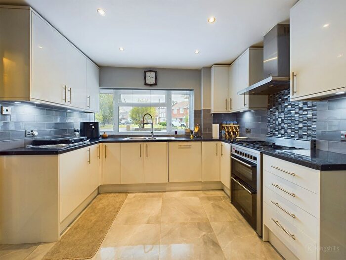 4 Bedroom Detached House For Sale In St. Margarets Grove, Great Kingshill, HP15