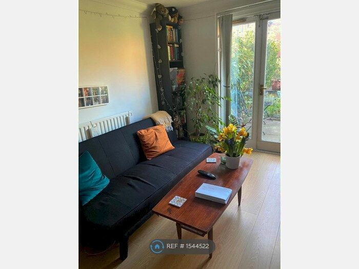 1 Bedroom Maisonette To Rent In Higham Street, London, E17