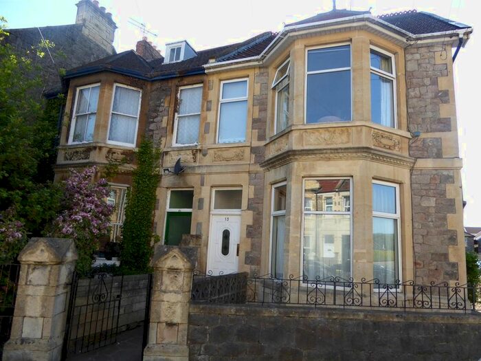 Studio To Rent In Dickenson Road, Weston-Super-Mare BS23