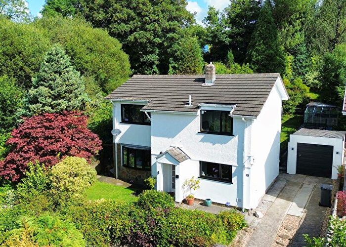 3 Bedroom Detached House For Sale In Ty Gwyn Close, Heol-Y-Cyw, Bridgend, CF35