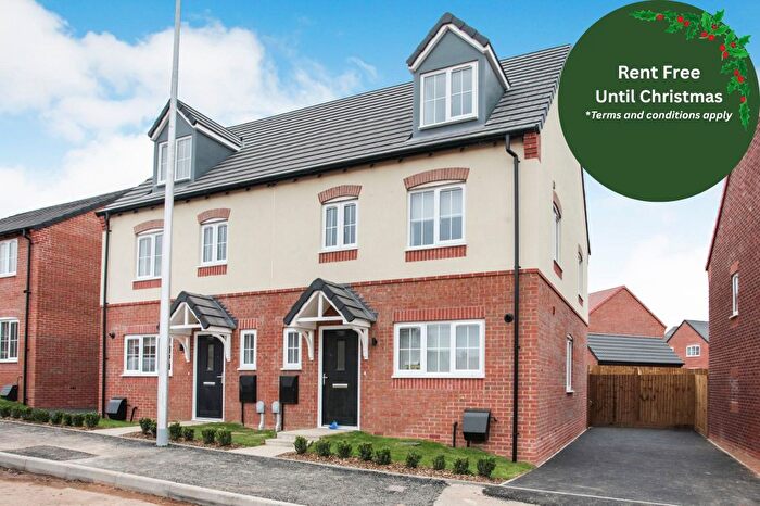 4 Bedroom Property To Rent In Caesar Drive, Nuneaton, CV11