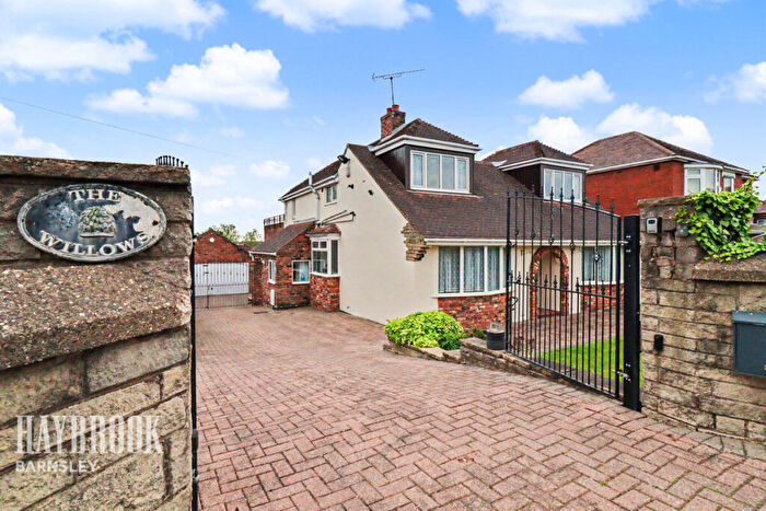 4 Bedroom Detached Bungalow For Sale In Doncaster Road, Ardsley, S71