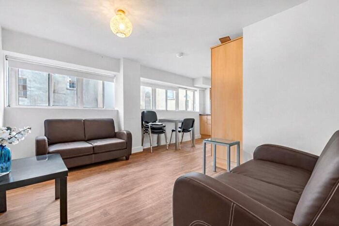 4 Bedroom Apartment To Rent In Princess Victoria Street, Clifton, Bristol, BS8
