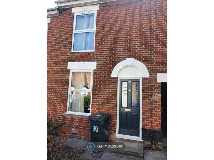 3 Bedroom Terraced House To Rent In Esdelle Street, Norwich, NR3