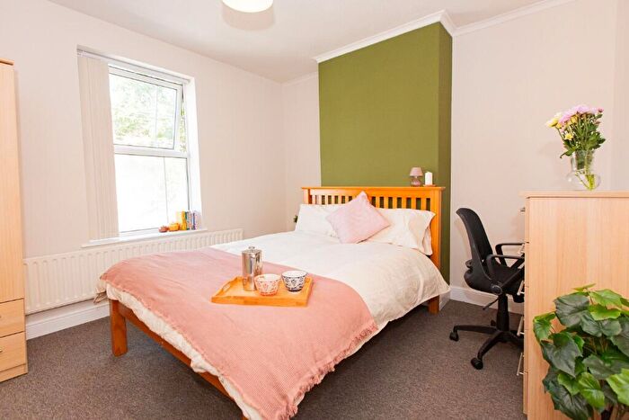 5 Bedroom Detached House To Rent In Charnwood Grove, West Bridgford, NG2