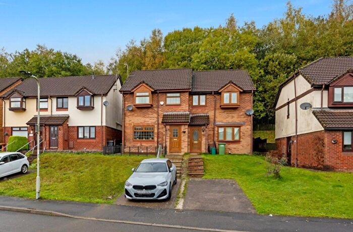 3 Bedroom Semi-Detached House For Sale In Nant-Y-Mynydd, Coed-Y-Cwm, CF37