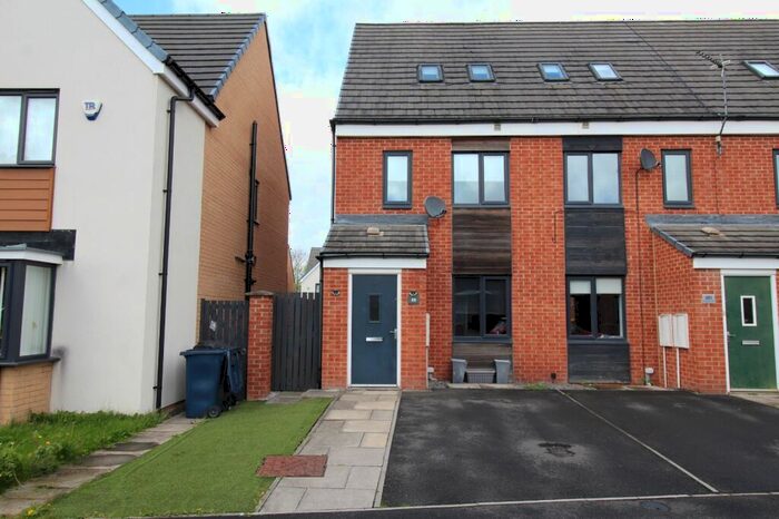 3 Bedroom Terraced House To Rent In St. Aloysius View, Hebburn, Tyne And Wear, NE31