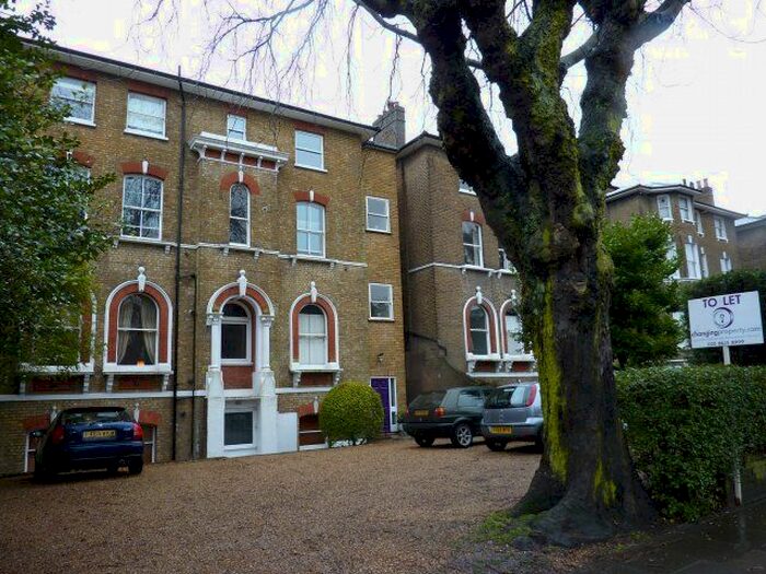 3 Bedroom Flat To Rent In Kidbrooke Park Road, London, SE3