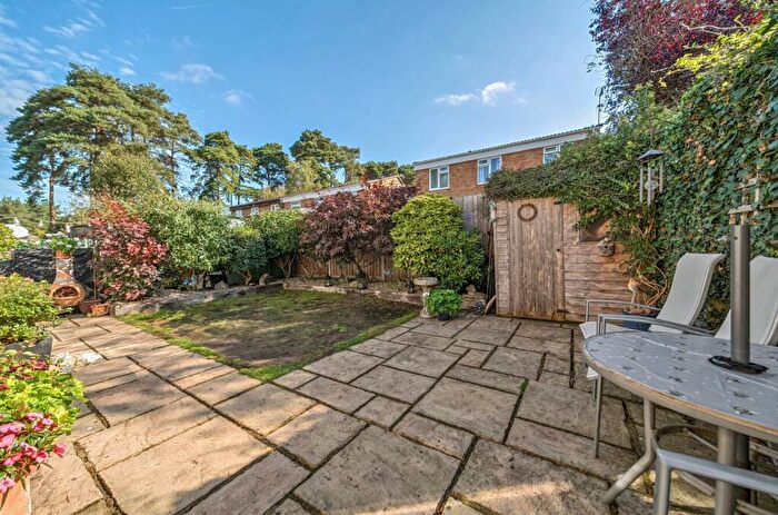 3 Bedroom End Of Terrace House For Sale In Pendlebury, Bracknell, RG12