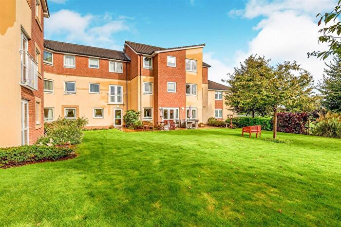 1 Bedroom Apartment For Sale In Fussells Court, Station Road, Worle, Weston-Super-Mare, BS22