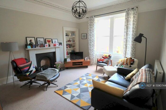 2 Bedroom Flat To Rent In Morningside Road, Edinburgh, EH10