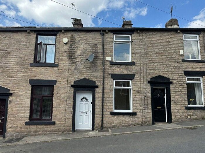 2 Bedroom Terraced House To Rent In Co-Operative Street, Springhead, Oldham, OL4