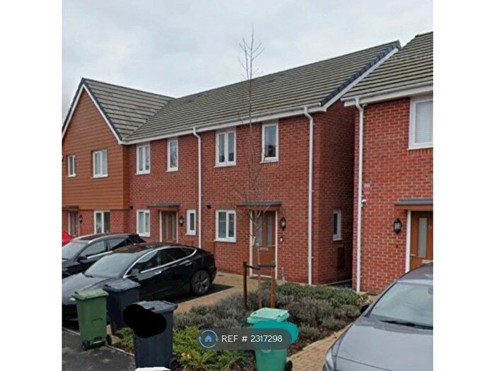 2 Bedroom End Of Terrace House To Rent In The Bridge, Dartford, DA1