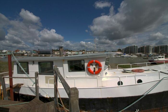 Studio To Rent In Lower Beach Road, Shoreham By Sea, BN43