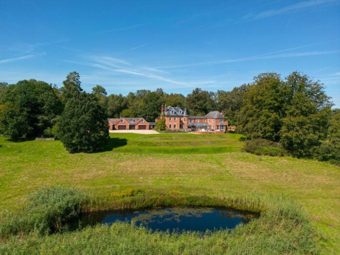 7 Bedroom Detached House For Sale In Hollington Lane, Woolton Hill, Newbury, Hampshire, RG20