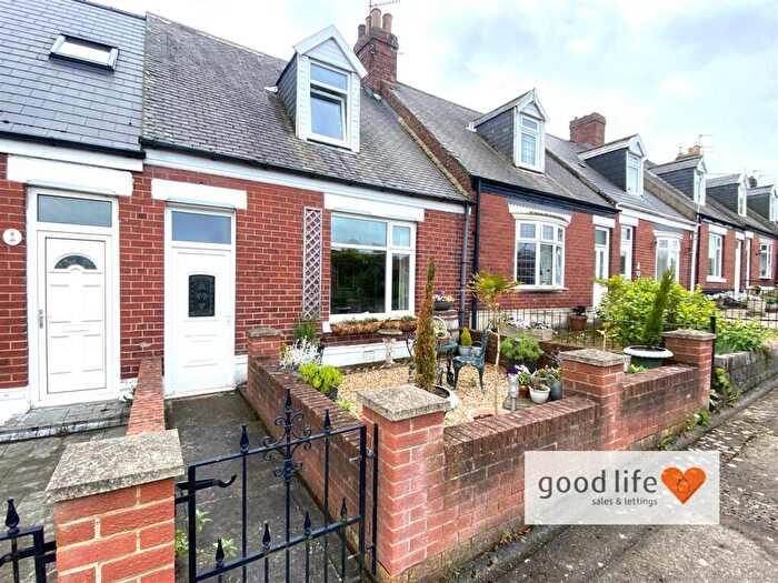 2 Bedroom Terraced House For Sale In Chelmsford Street, Silksworth, Sunderland, SR3