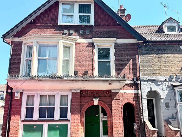 1 Bedroom Flat To Rent In Mersea Road, Colchester, CO2