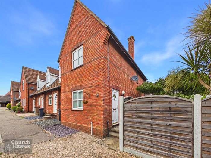 2 Bedroom End Of Terrace House For Sale In Gold Berry Mead, South Woodham Ferrers, Chelmsford, CM3