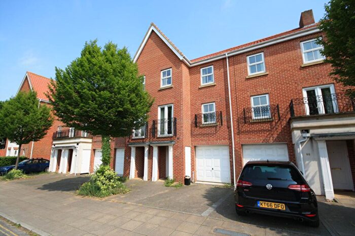 3 Bedroom House To Rent In Union Street, Fellowes Plain, Norwich, NR2