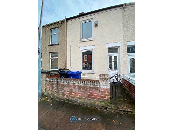 3 Bedroom Terraced House To Rent In Tennyson Street, Grimsby, DN31