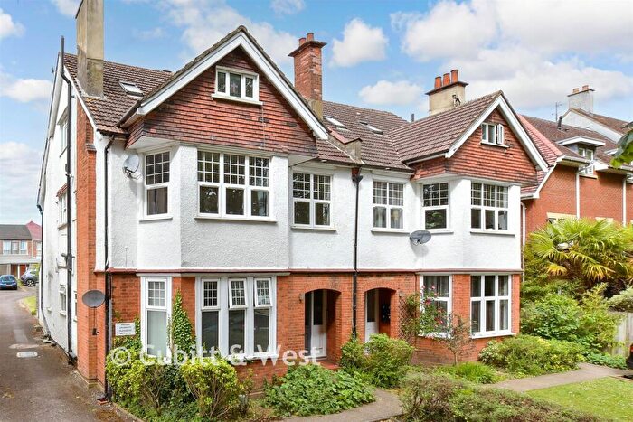 1 Bedroom Apartment For Sale In Stanley Road, Sutton, Surrey, SM2