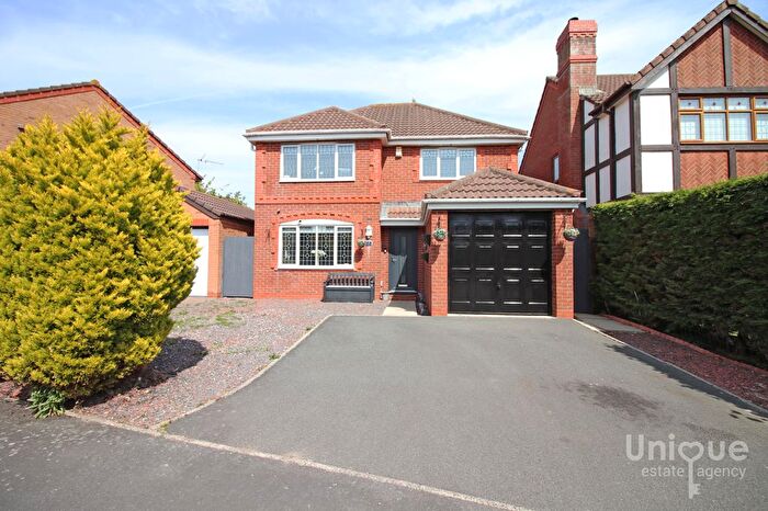 4 Bedroom Detached House For Sale In Champagne Avenue, Thornton-Cleveleys, FY5