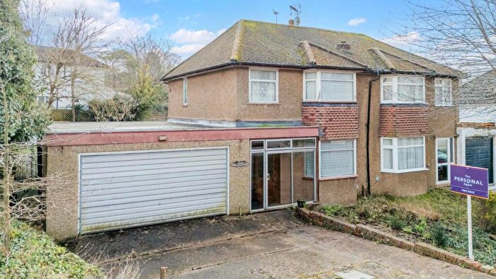 3 Bedroom Semi Detached House For Sale In Shelvers Way, Tadworth, KT20