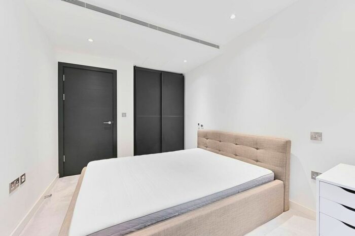 1 Bedroom Flat To Rent In Elizabeth Court, Westminster, London, SW1P