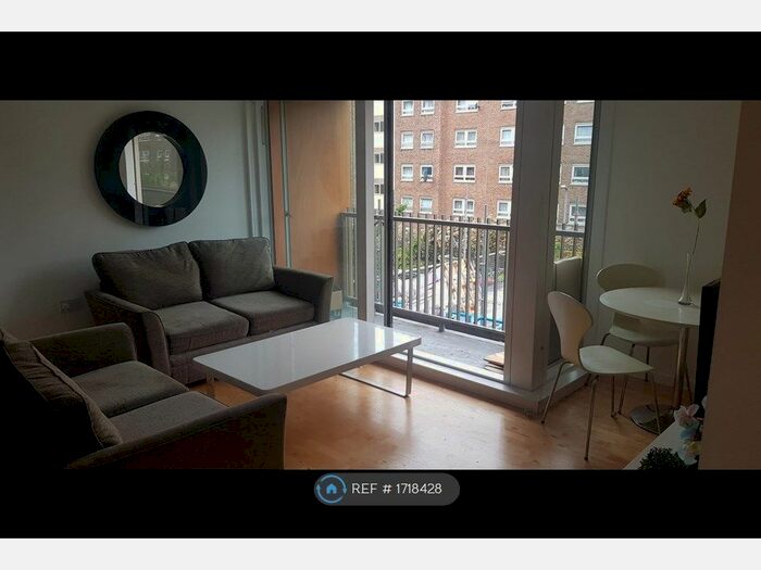 2 Bedroom Flat To Rent In The Avenue, Leeds, LS9