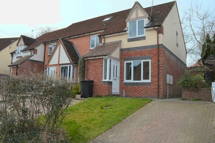 2 Bedroom End Of Terrace House To Rent In Aismunderby Close, Ripon, HG4
