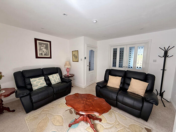 2 Bedroom Flat For Sale In Main Street, West Kilbride, KA23