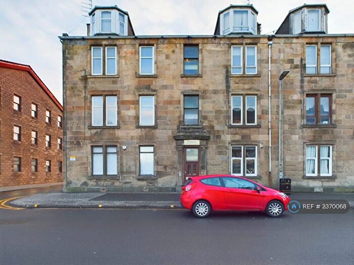 2 Bedroom Flat To Rent In St. James Street, Paisley, PA3