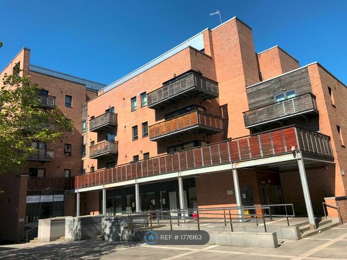 2 Bedroom Flat To Rent In Tradewind Square, Liverpool, L1