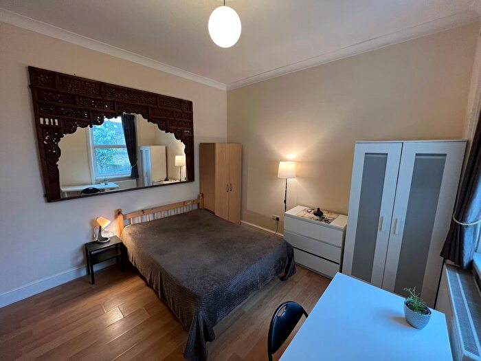 1 Bedroom Studio To Rent In Palatine Road, London, N16